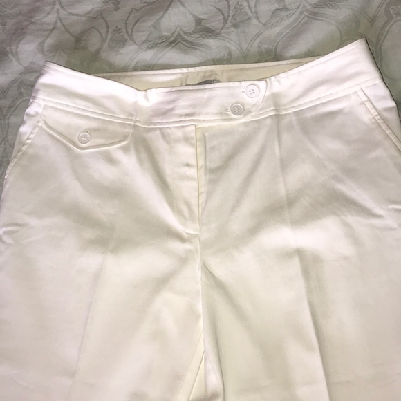 NWOT White Tab-Button Trousers, size 10 - Picture 2 of 5